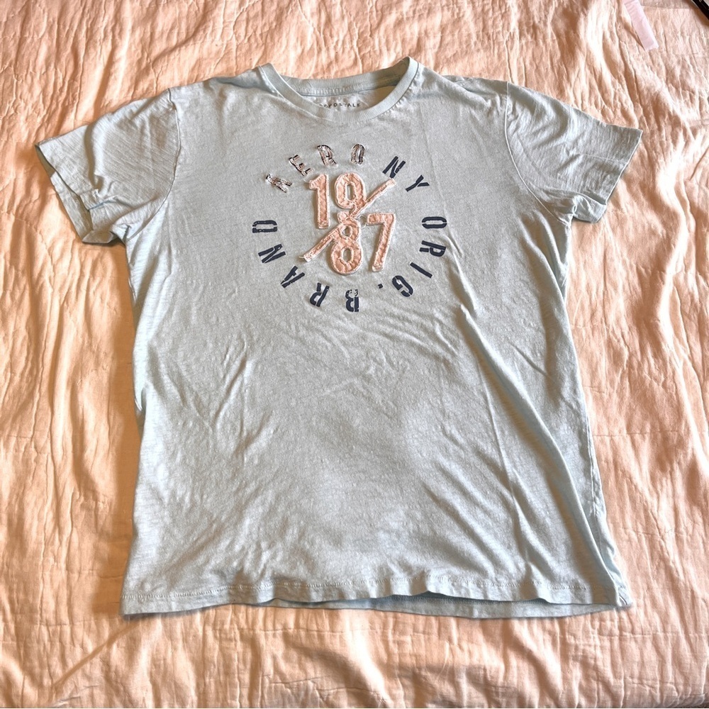 Aeropostale Light Blue Graphic Tee - Short Sleeve